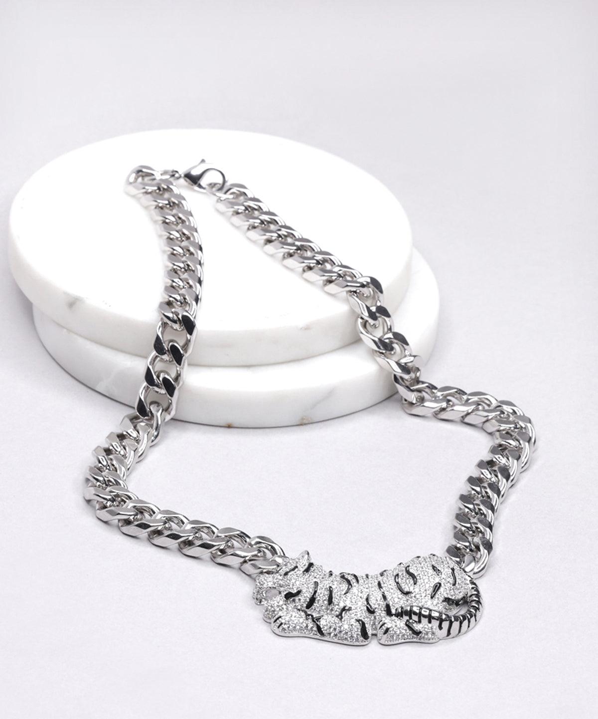 BE CALM TIGER NECKLACE - Bansri Mehta Design