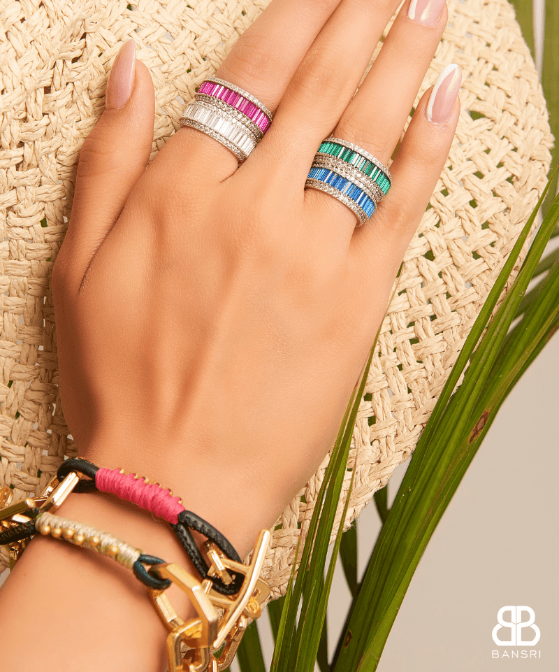 Gold Link Toggle Bracelet - Bansri Mehta Design