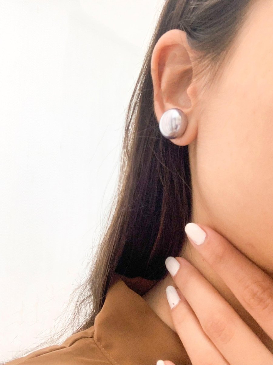 16mm Button Mother of Pearl Stud Earrings - Bansri Mehta Design