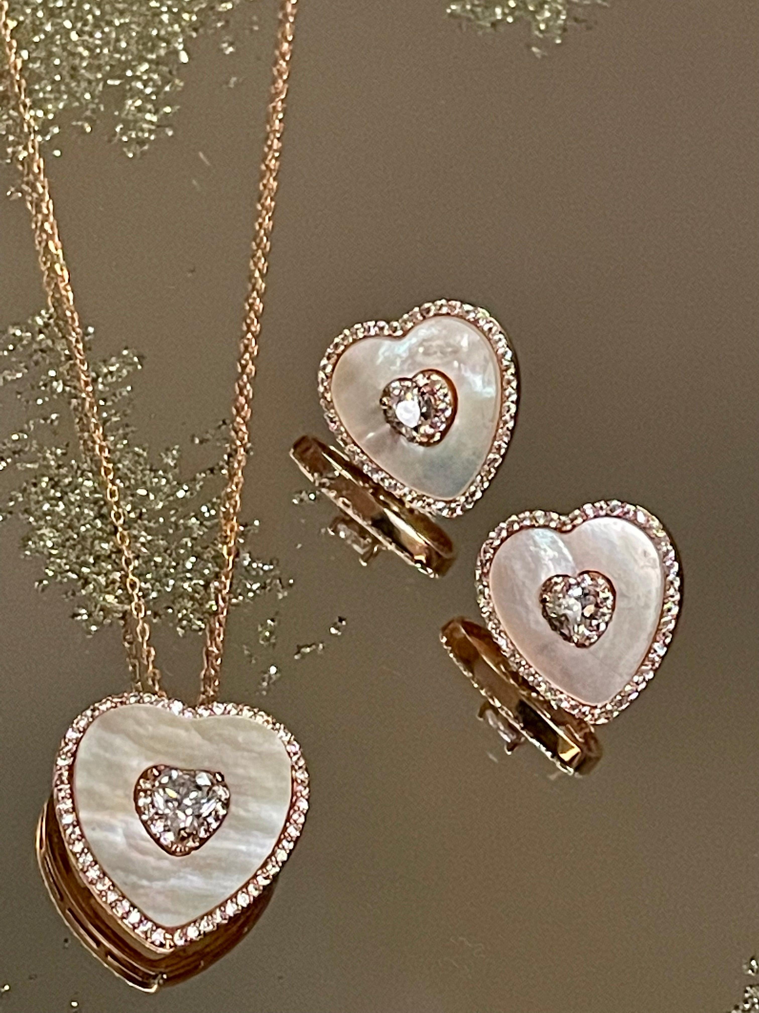 Mother of Pearl Heart Solitaire Necklace & Earring Set - Bansri Mehta Design