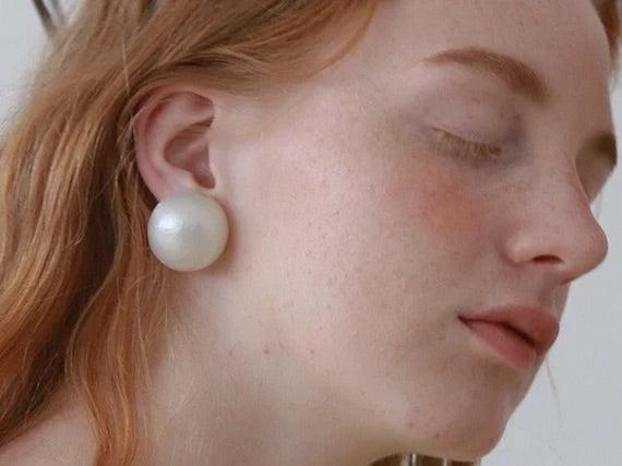30mm Round Pearl Stud Earrings - Bansri Mehta Design