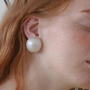 30mm Round Pearl Stud Earrings - Bansri Mehta Design